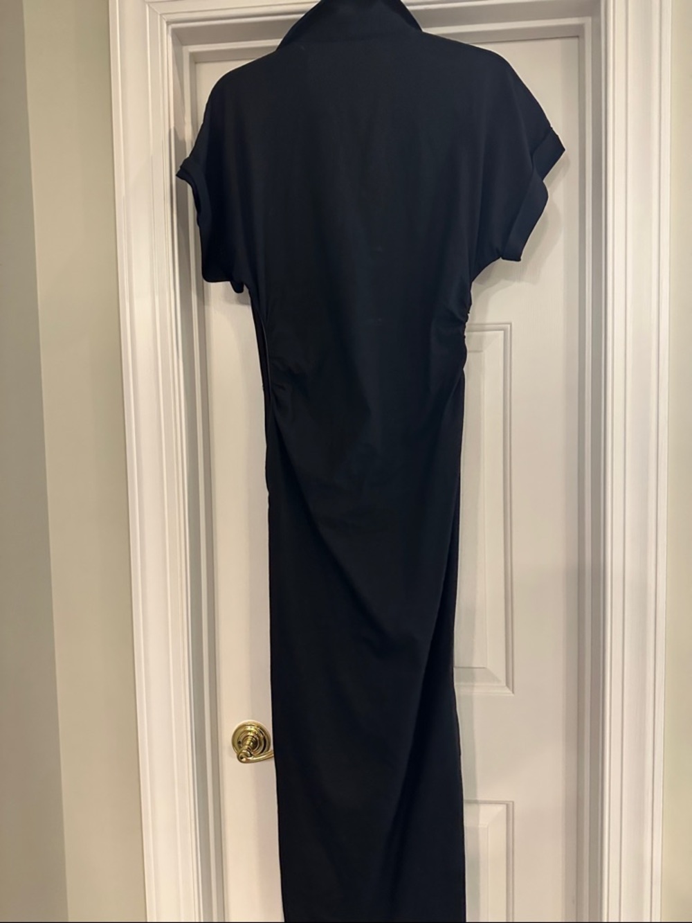 Black Ruched Button-Front Midi Dress - Picture 5 of 9